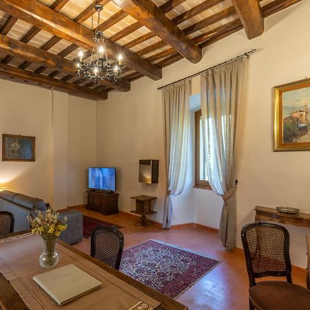 Отель Borgo Petroro Тоди Экстерьер фото